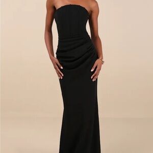 Lulu's Classic Black Strapless Dress